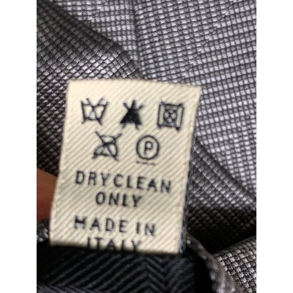 Burberry Men's 100% Silk Grey Herringbone Pattern Tie 3.25" Wide Italy 7457 - Picture 3 of 10